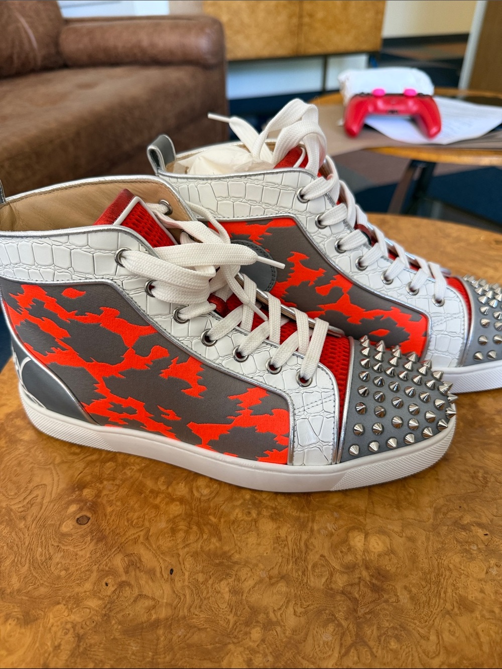 Men’s High-Top Sneakers in White, Gray & Orange with Studded Toe